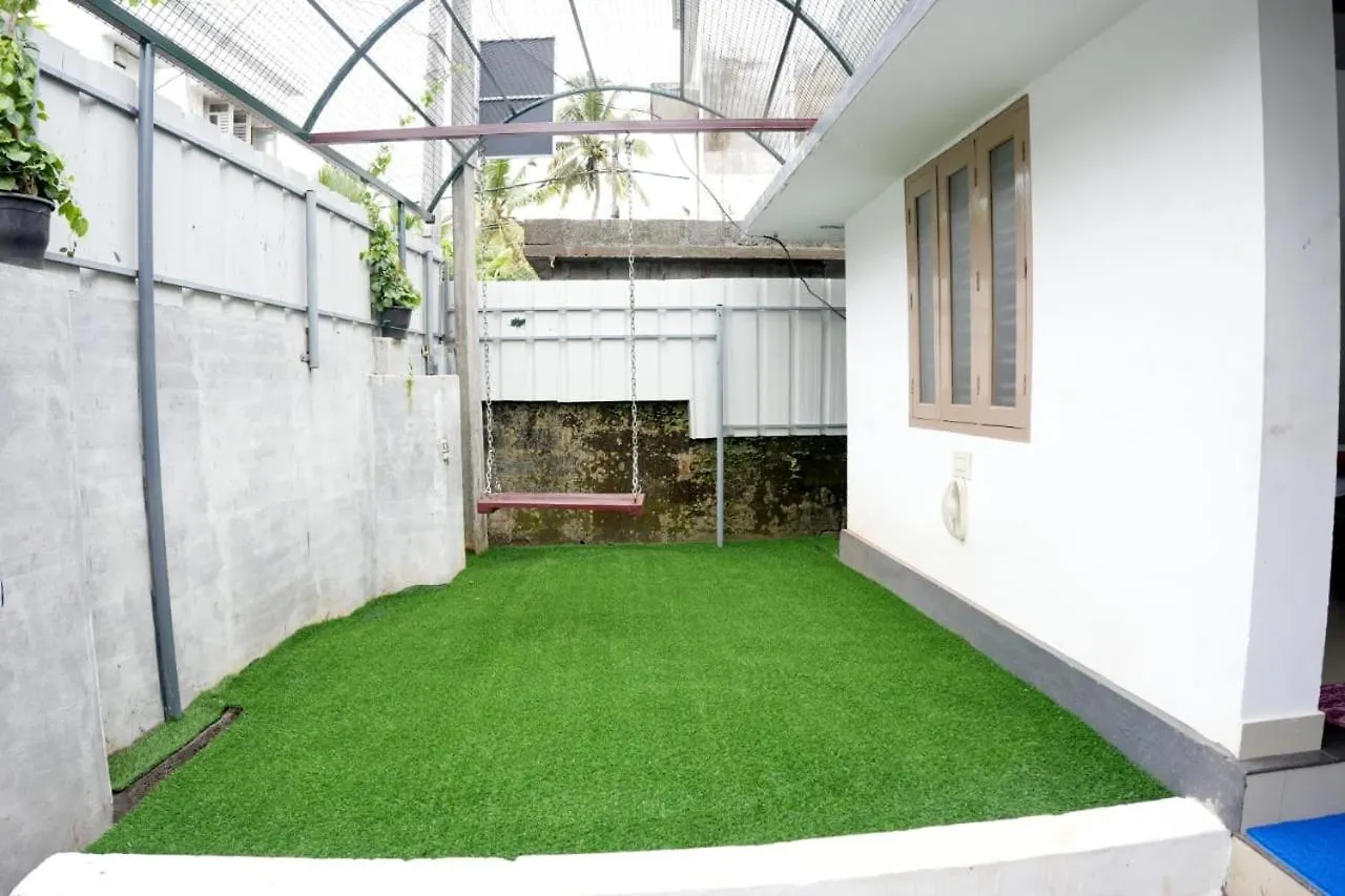 Phantom Holidays Alappuzha Homestay